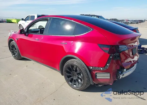 2022 Tesla Model Y from USA, damaged, VIN 7SAYGDEE3NF386239